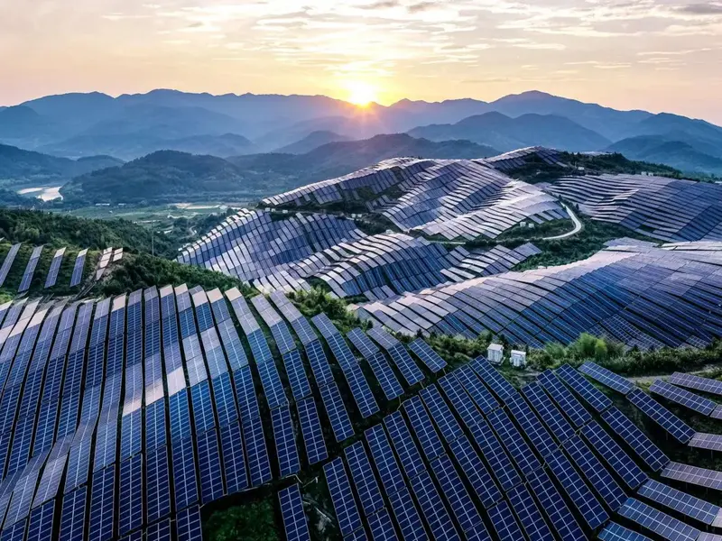 Clean Energy Powers 40% of World's Electricity