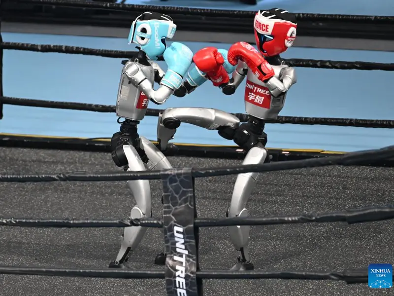 Robot Games Open in Beijing