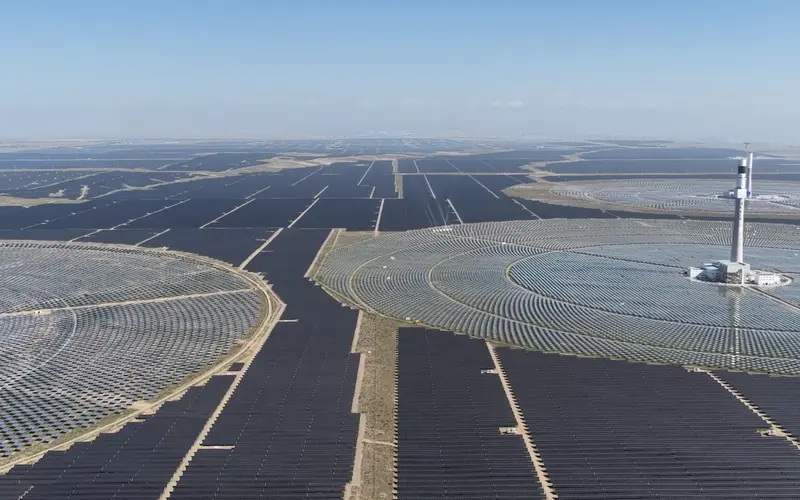 China's Massive Solar Project on the Tibetan Plateau
