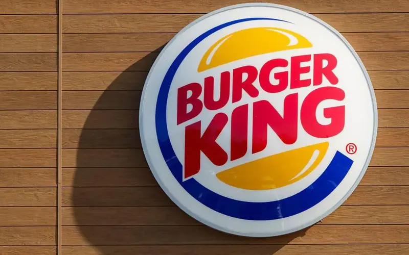 Burger King Tests AI Headsets for Workers